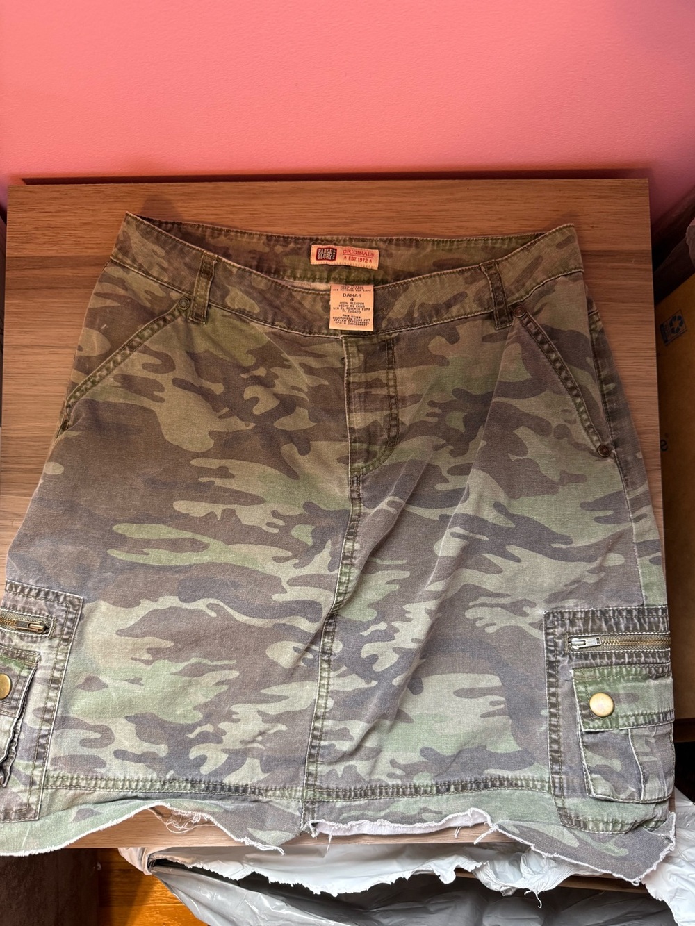 Vintage Faded Glory Originals Y2K Camo Cargo Mini Skirt Size 4